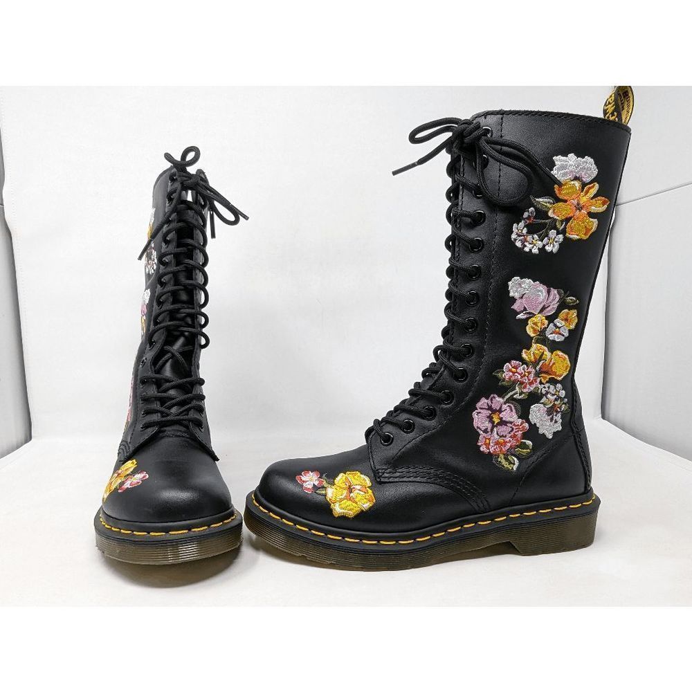 DR. MARTENS 1914 VONDA II 14 HOLE EMBROIDERED FLOWER ZIP BOOTS LEATHER SIZE 6 US